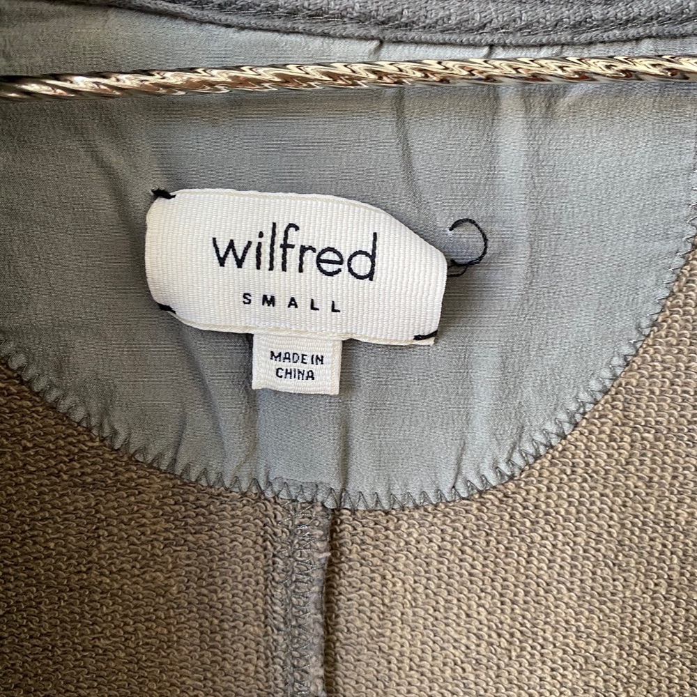 Aritzia Diderot cardigan - Picture 5 of 8